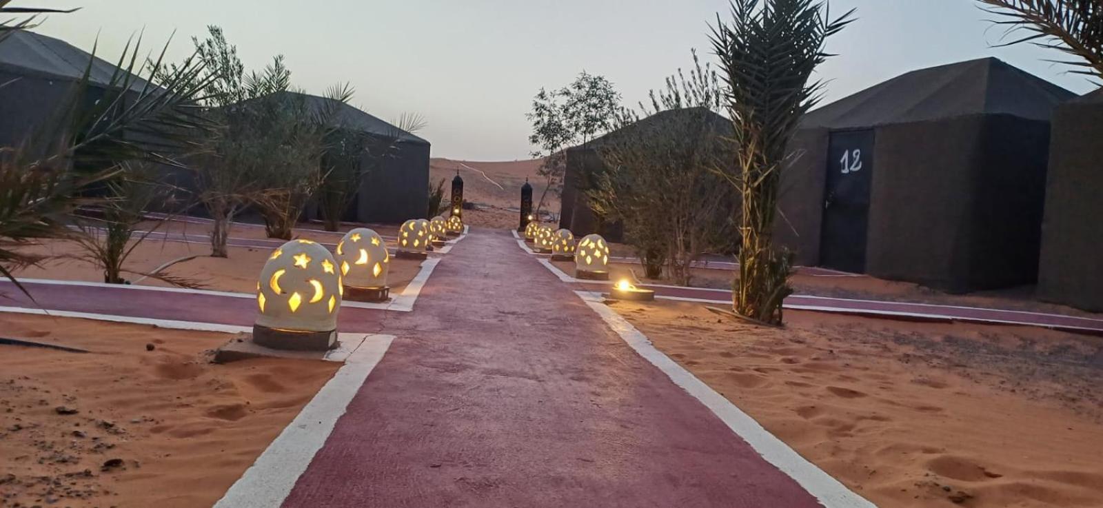 Merzouga Camel Trekking Camp Exteriör bild