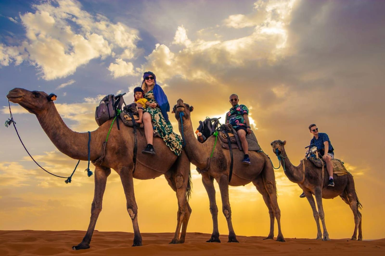 Merzouga Camel Trekking Camp Exteriör bild