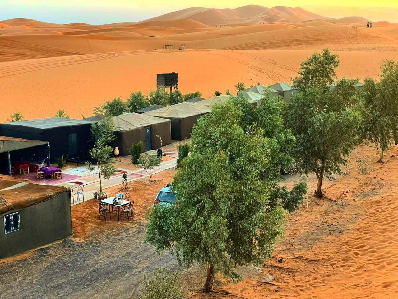 Merzouga Camel Trekking Camp Exteriör bild