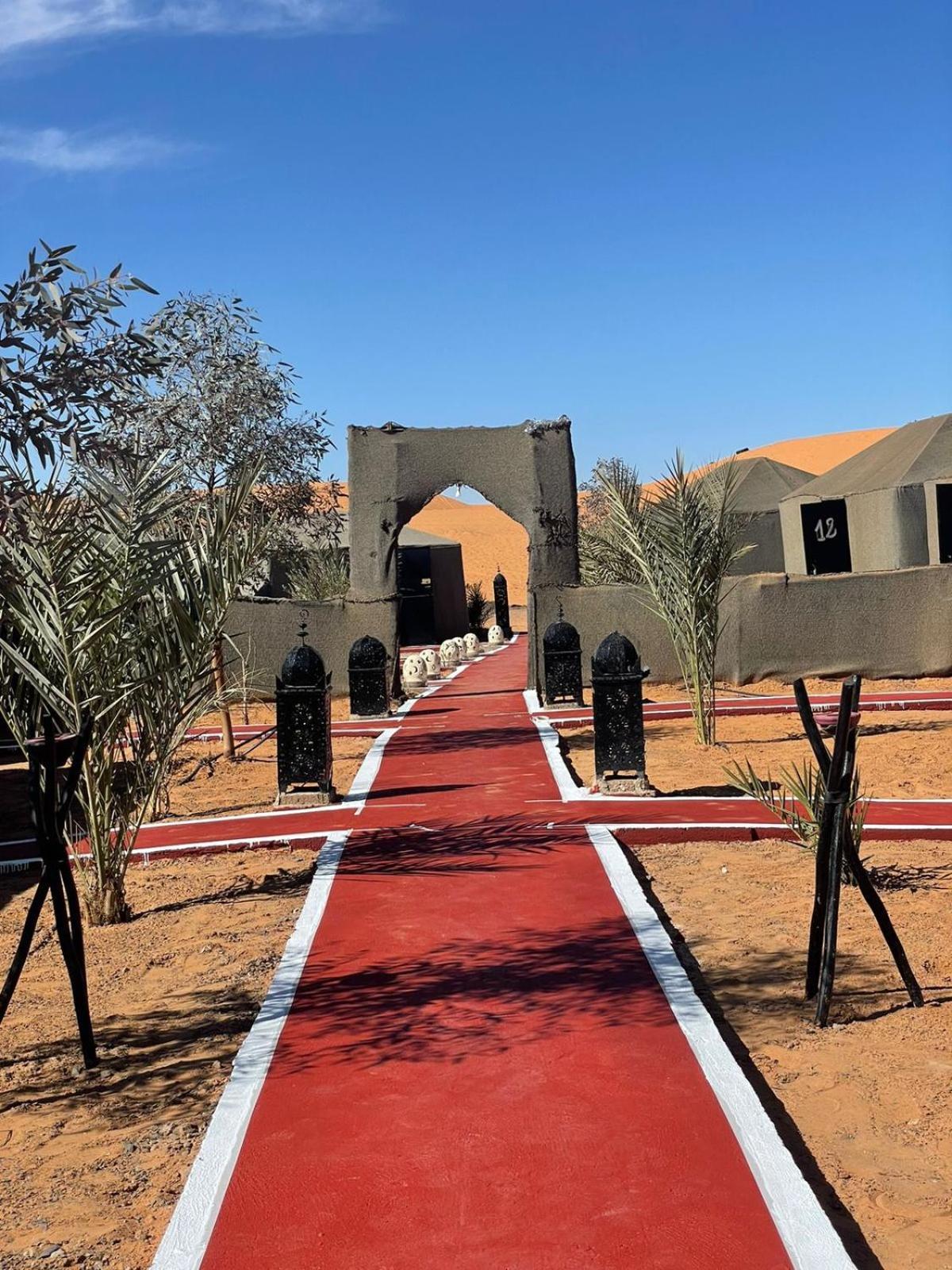 Merzouga Camel Trekking Camp Exteriör bild